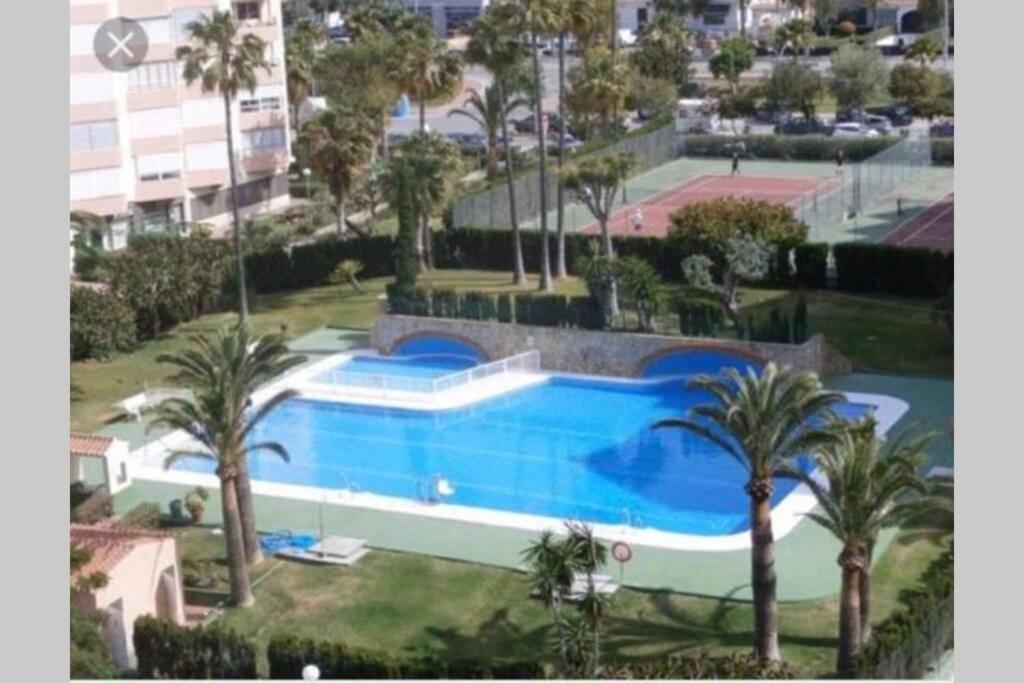 Apartamento A Estrenar En Primera Linea De Playa تورّوكس كوستا المظهر الخارجي الصورة