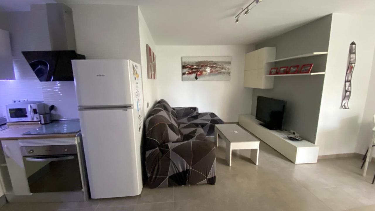 Apartamento A Estrenar En Primera Linea De Playa تورّوكس كوستا المظهر الخارجي الصورة