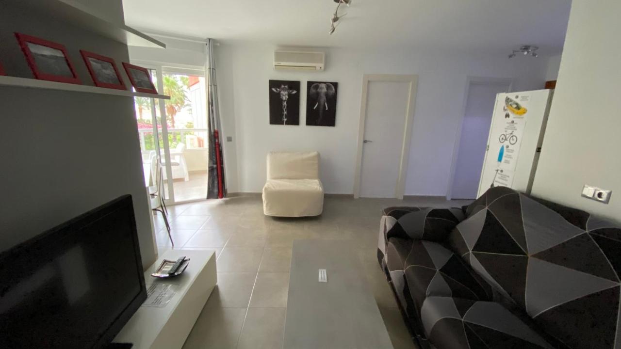 Apartamento A Estrenar En Primera Linea De Playa تورّوكس كوستا المظهر الخارجي الصورة